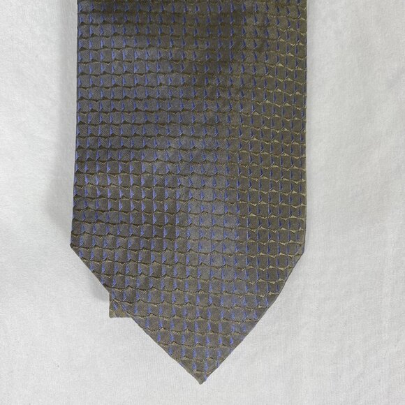 NEW Set of 4 Designer Ties. BUGATTI, BACHRACH (2) and JAN PAULSEN. - Picture 10 of 14